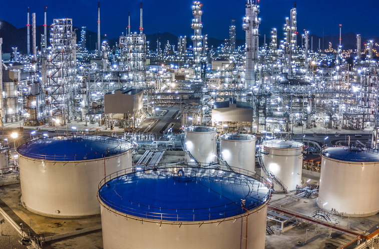 crude oil storage tank