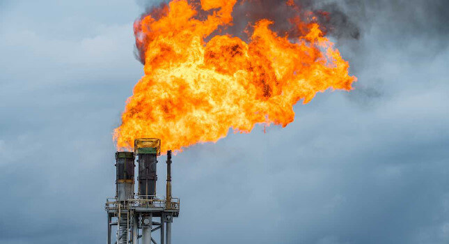 refinery flare system